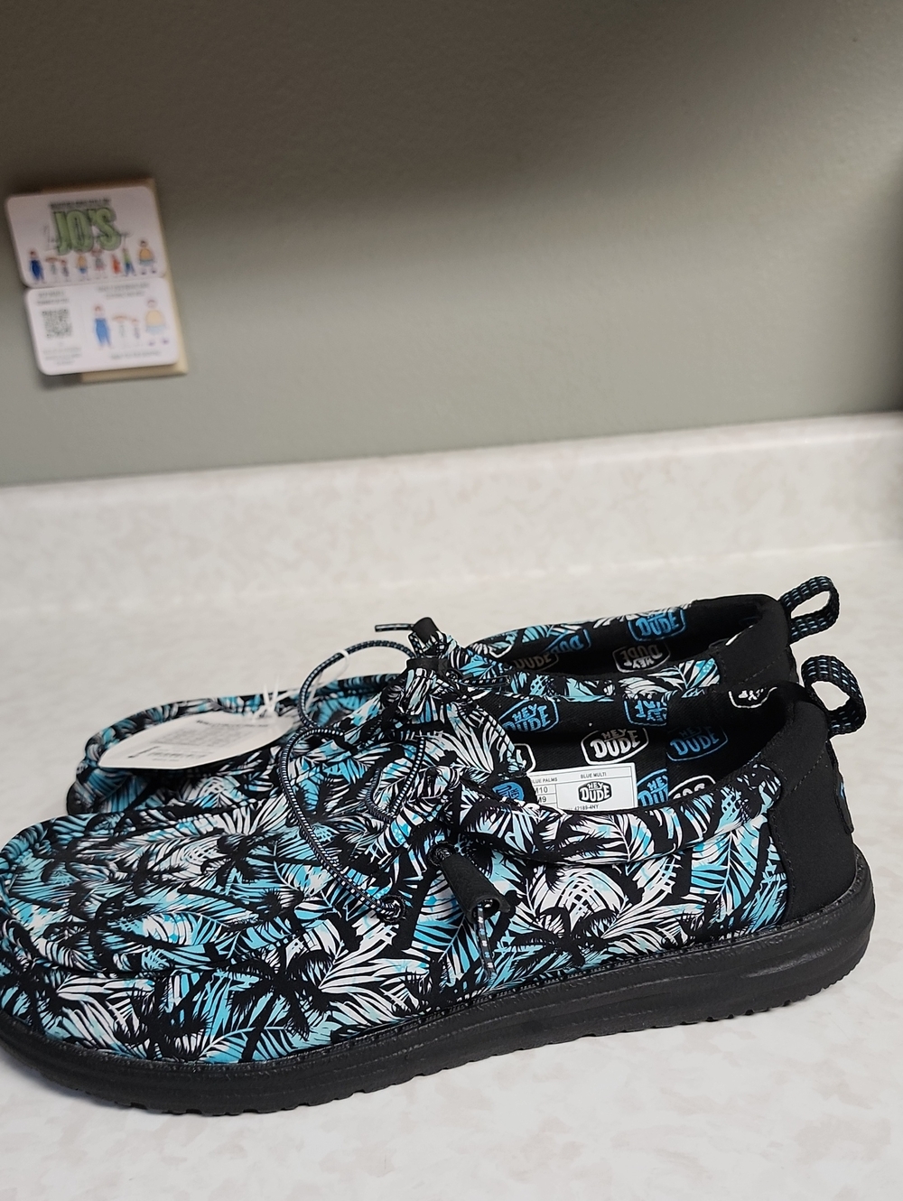Hey Dude Mens Black & Teal Tropical Slip-On Sneakers 10 nwt number 2049